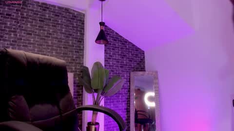 Dante Suarez online show from March 13, 3:24 am