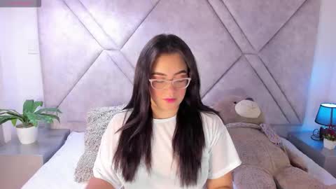 Snapshot of dany_blaze chatting on March 1, 4:36 am Dany 3 online show from March 1, 4:36 am