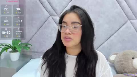 Snapshot of dany_blaze chatting on March 4, 4:51 am Dany 3 online show from March 4, 4:51 am