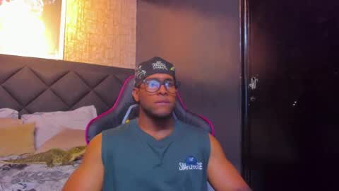 Snapshot of dany_dryy chatting on September 19, 12:23 am Dany online show from September 19, 12:23 am