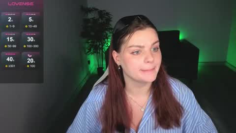Snapshot of dany_stay chatting on June 8, 9:42 am dany_stay online show from June 8, 9:42 am