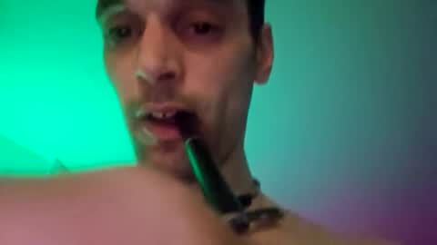 Snapshot of danydevil chatting on March 23, 5:22 am danydevil online show from March 23, 5:22 am