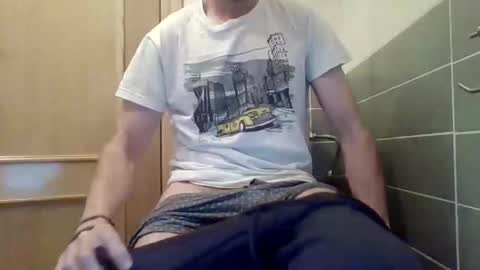 danydotado online show from October 10, 7:02 pm