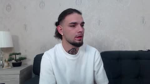 Danyel online show from October 12, 6:29 pm