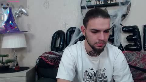 Danyel online show from October 22, 6:51 pm