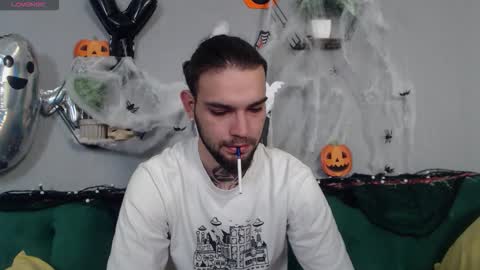 Danyel online show from October 28, 6:54 pm