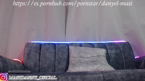 Snapshot of danyelmast chatting on March 24, 8:08 am DANYELMAST online show from March 24, 8:08 am