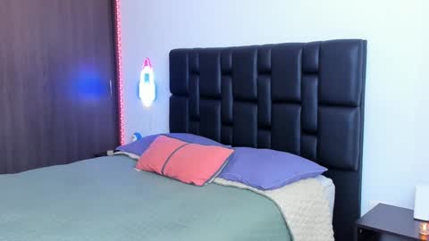 danyfitguy_ online show from January 19, 4:14 pm