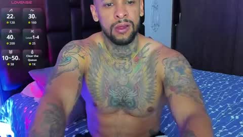 Snapshot of danyfitguy_ chatting on April 20, 11:28 pm danyfitguy_ online show from April 20, 11:28 pm