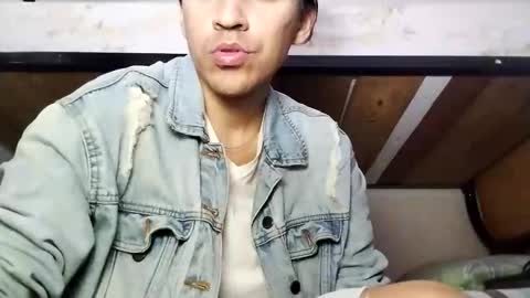 Daniel online show from December 2, 9:32 pm