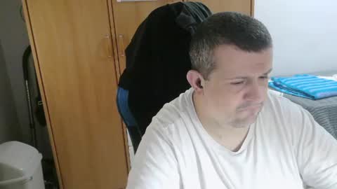 danysanchez1981 online show from March 22, 9:56 am