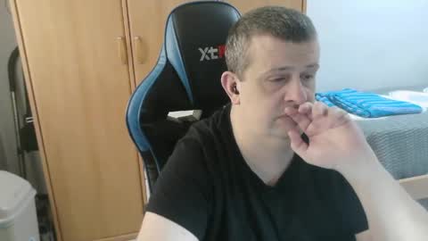 danysanchez1981 online show from March 27, 10:48 am