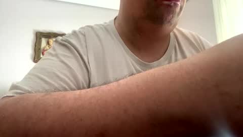 Snapshot of danysanchez1981 chatting on April 17, 10:18 am danysanchez1981 online show from April 17, 10:18 am