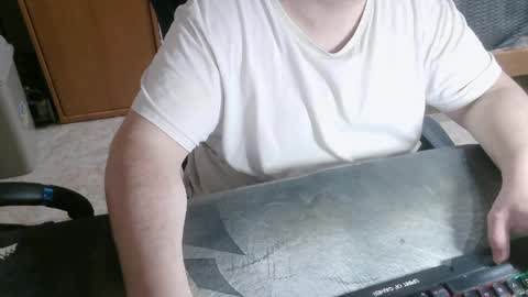 Snapshot of danysanchez1981 chatting on May 6, 10:09 am danysanchez1981 online show from May 6, 10:09 am