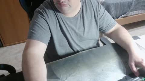 Snapshot of danysanchez1981 chatting on May 19, 10:21 am danysanchez1981 online show from May 19, 10:21 am