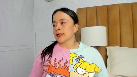 Snapshot of daphne81_ chatting on March 6, 8:52 am Daphne online show from March 6, 8:52 am