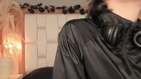 daphne_and_roger online show from January 15, 10:53 am