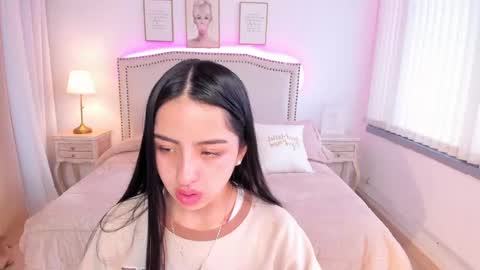 daphne_chers online show from February 16, 2:32 pm