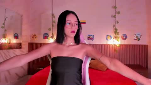 Daphne online show from July 17, 3:02 am
