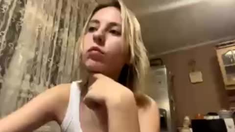 Monika online show from March 22, 7:39 pm