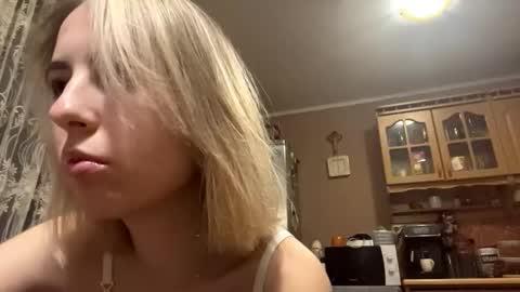 Monika online show from March 27, 8:30 pm