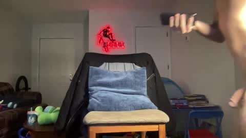 TheePlace online show from December 8, 2:39 am