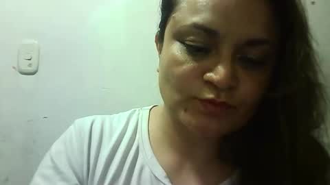 Snapshot of dapnne24 chatting on June 6, 4:50 am dapnne online show from June 6, 4:50 am