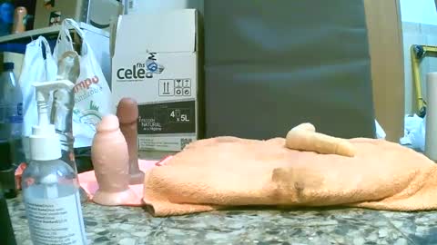 Snapshot of dar12173 chatting on January 29, 6:12 am dar12173 online show from January 29, 6:12 am