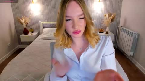 Daralex  online show from February 6, 1:43 am