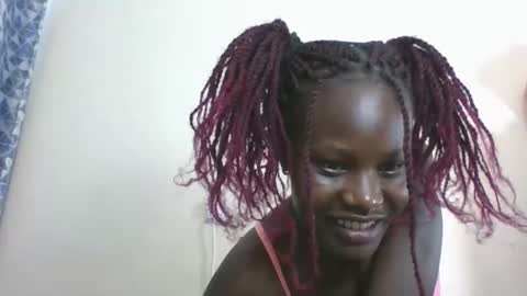 ESTHER online show from February 17, 8:41 am