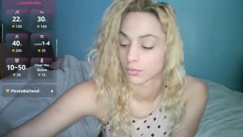 Snapshot of darcieroselli chatting on February 11, 3:06 pm darcieroselli online show from February 11, 3:06 pm