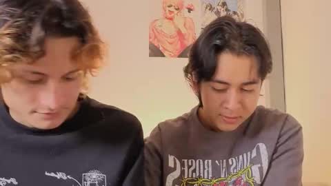 Snapshot of darcy_and_stolas chatting on February 1, 6:23 am darcy_and_stolas online show from February 1, 6:23 am