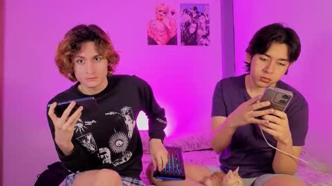 Snapshot of darcy_and_stolas chatting on February 1, 8:51 pm darcy_and_stolas online show from February 1, 8:51 pm