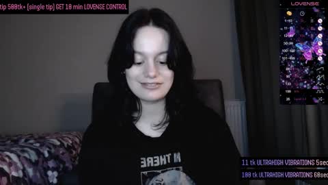 Snapshot of darcyie1ove chatting on October 11, 3:21 pm Darcy online show from October 11, 3:21 pm