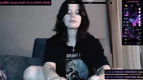 Snapshot of darcyie1ove chatting on October 16, 11:00 am Darcy online show from October 16, 11:00 am