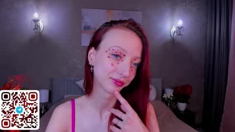 Snapshot of daria_j chatting on February 14, 4:09 am Daria J online show from February 14, 4:09 am