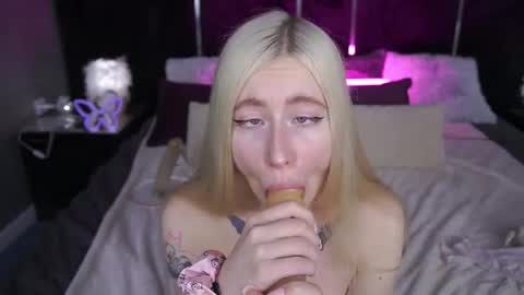 dariadelly online show from July 28, 4:39 pm