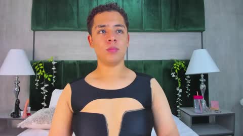 Snapshot of darian_laforteza chatting on June 3, 7:30 pm Darian online show from June 3, 7:30 pm