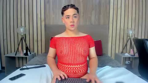 Snapshot of darian_laforteza chatting on June 8, 3:45 pm Darian online show from June 8, 3:45 pm