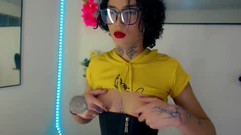 Dary online show from April 24, 10:01 pm