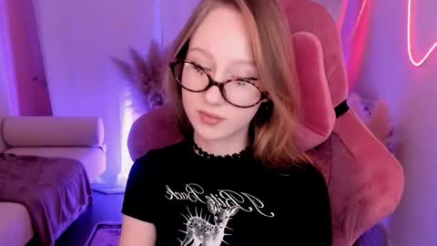 Daria Tate online show from December 20, 12:56 pm