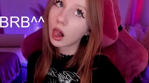 Daria Tate online show from February 8, 11:35 am