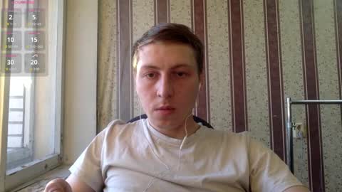 darienlarge online show from December 4, 7:39 am