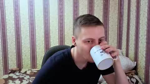 darienlarge online show from January 8, 8:16 am