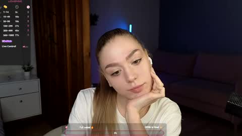 Snapshot of darilboom chatting on April 8, 5:13 pm darilboom online show from April 8, 5:13 pm