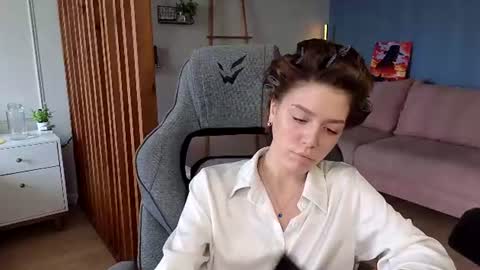 darilboom online show from July 7, 12:31 pm