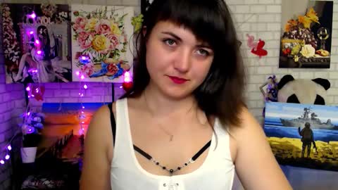 Snapshot of darina_m_ chatting on October 5, 5:39 am Darina online show from October 5, 5:39 am