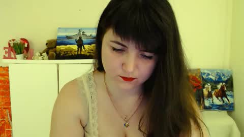 Snapshot of darina_m_ chatting on March 8, 5:44 am Darina online show from March 8, 5:44 am