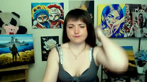 Snapshot of darina_m_ chatting on May 19, 4:30 am Darina online show from May 19, 4:30 am