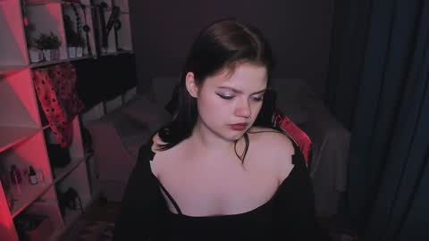 Snapshot of darina_wilson chatting on January 23, 12:46 am Dari the it woman online show from January 23, 12:46 am